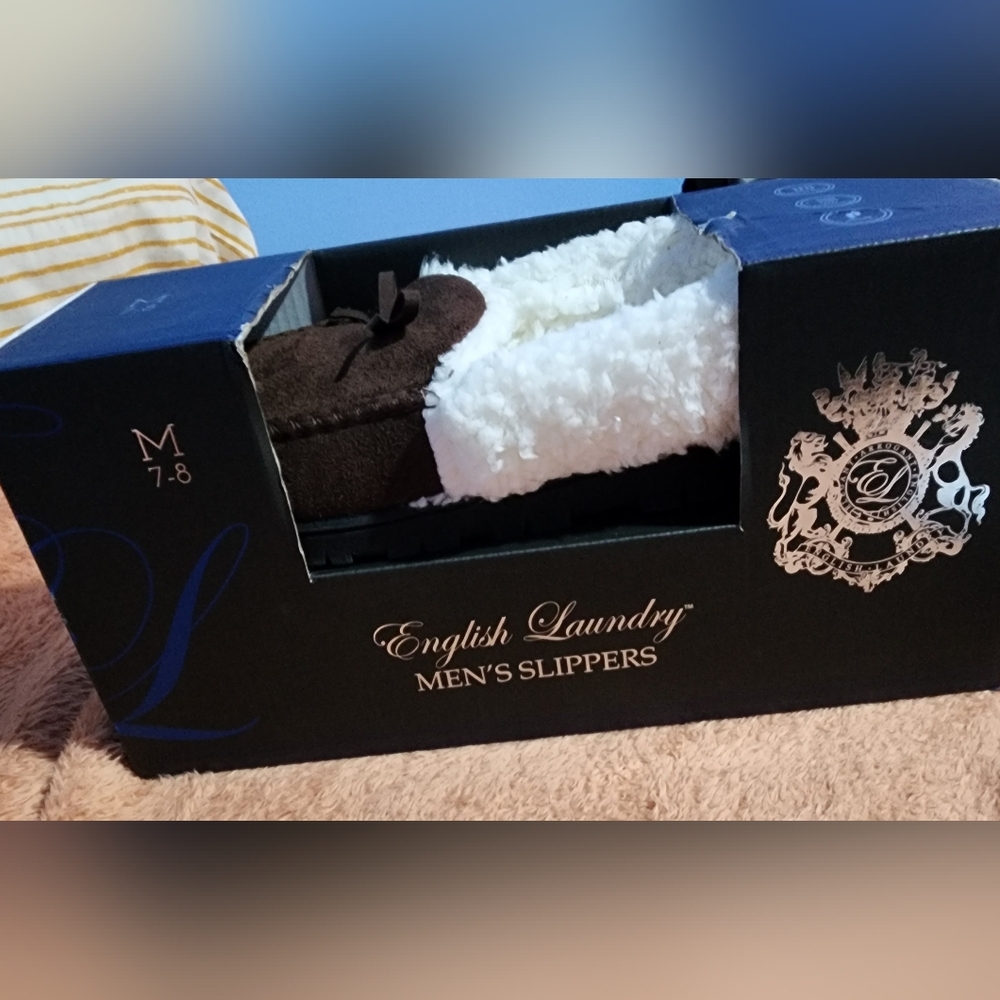 English Laundry Men's Chocolate Slippers with Plush Lining